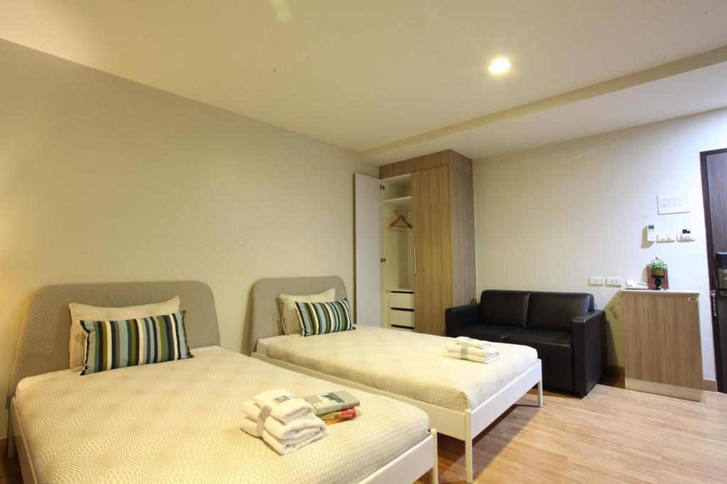 Hotel Narita Amata Chonburi Esterno foto