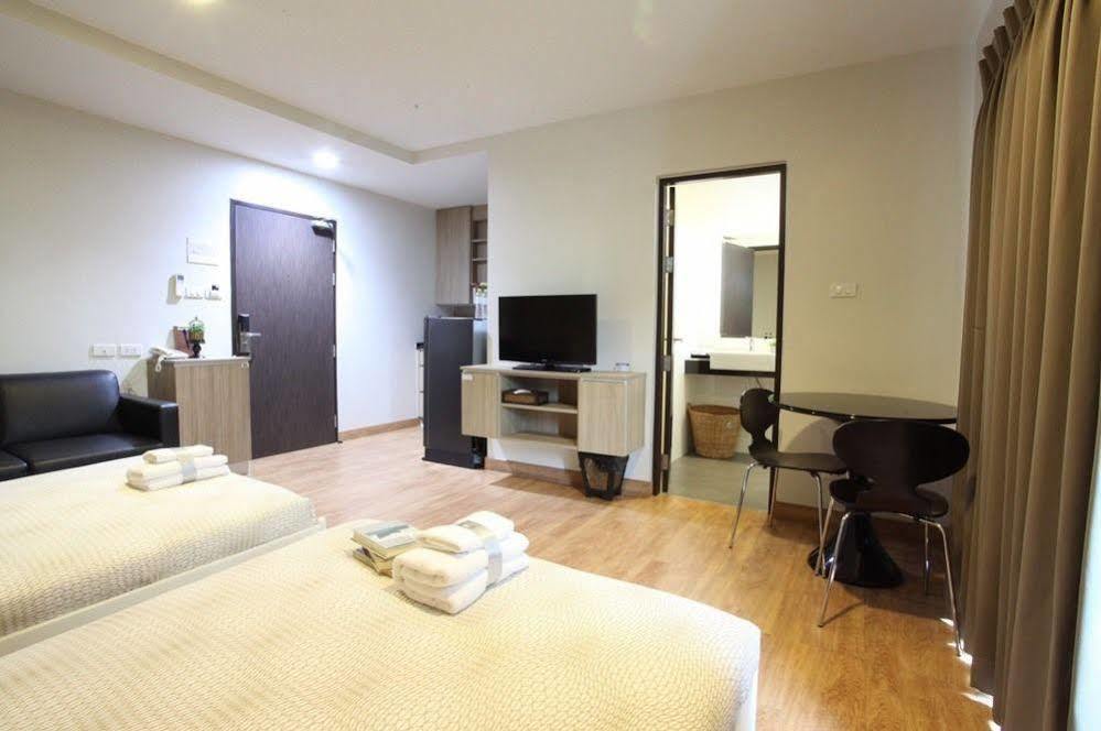 Hotel Narita Amata Chonburi Esterno foto