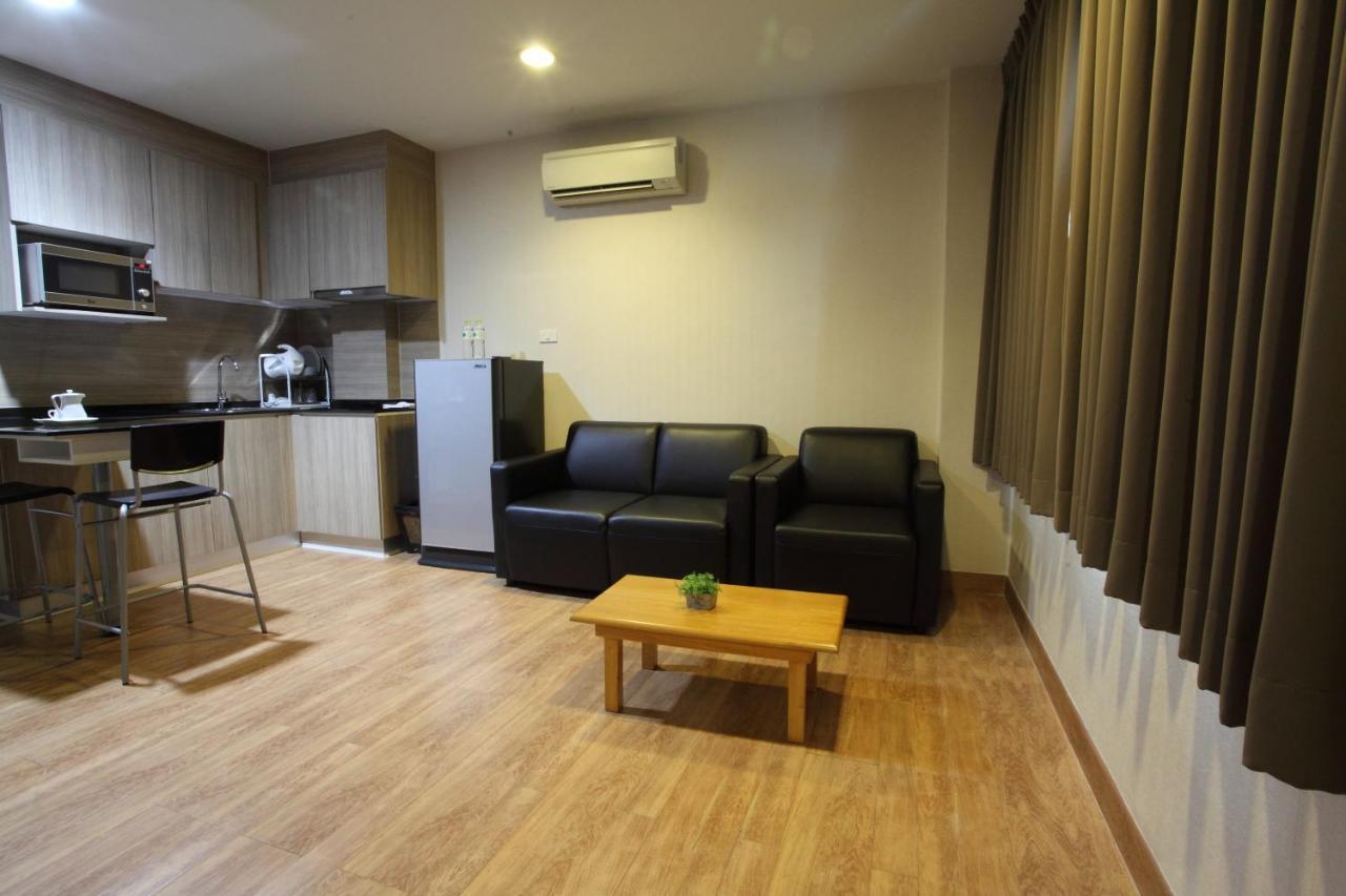 Hotel Narita Amata Chonburi Esterno foto