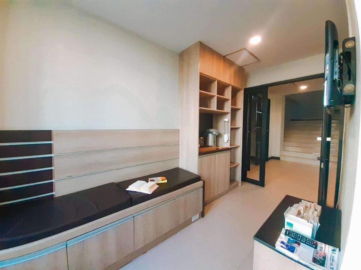 Hotel Narita Amata Chonburi Esterno foto